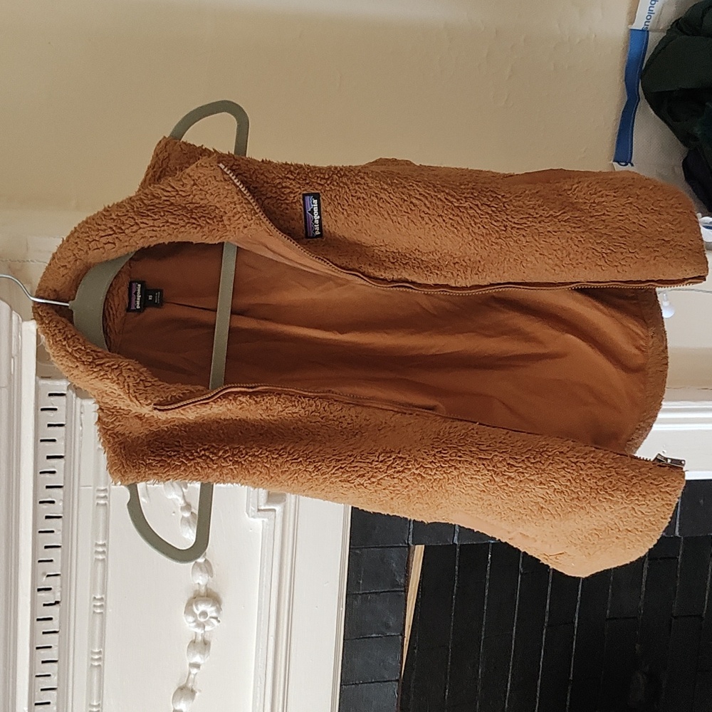 Patagonia sherpa vest